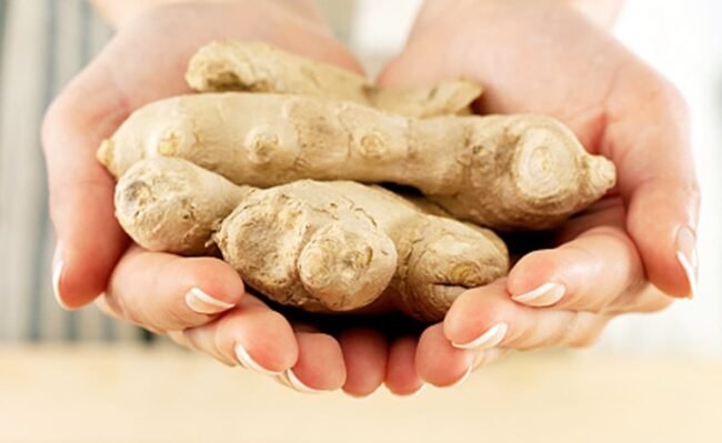 Homemade candy with ginger can help fix a sore throat