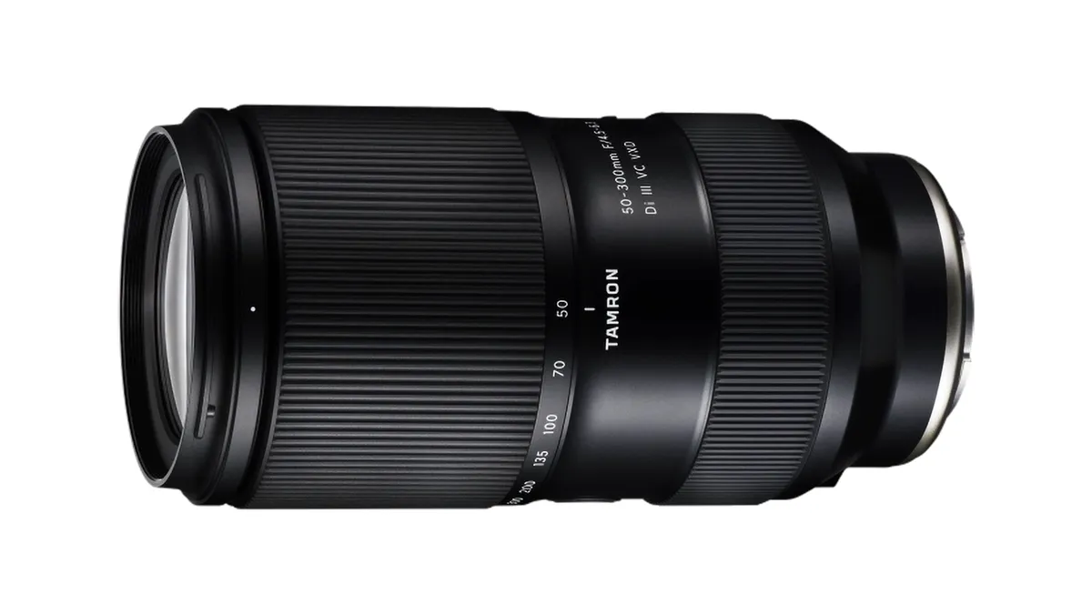 Tamron’s New Versatile Zoom Lens for Sony Full-Frame Cameras – Ideal for Travel