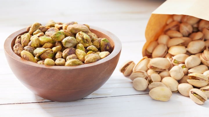 Pistachios can help manage several deficiencies