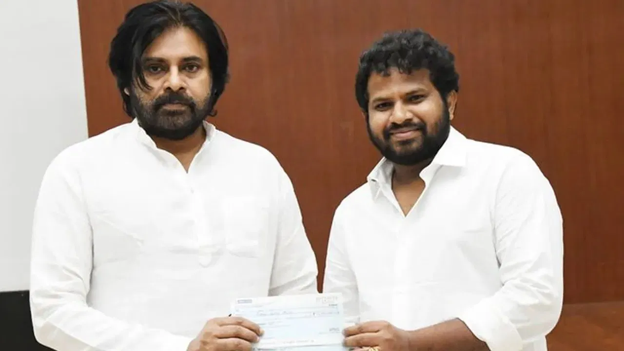 “Hyper Aadi donates to flood victims,  Guess the amount!”