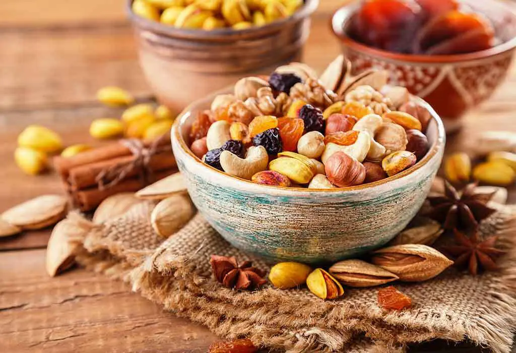 5 Dry Fruits to Reduce Uric Acid Naturally