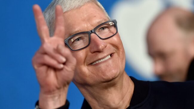 Tim Cook Shares Insights on His Tenure as Apple CEO: “I’ll Continue Until …”