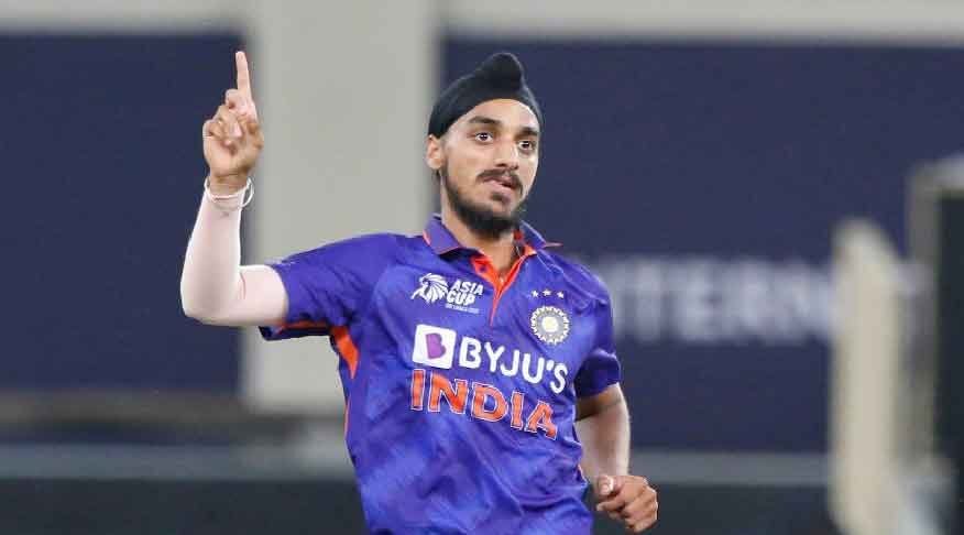 Arshdeep Singh Breaks India’s All-Time T20I Record with Double Strikes in First England T20I