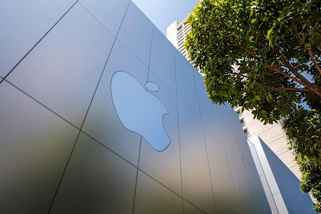 Apple Smart Glasses Chip Development Signals Major AI and Mac Evolution