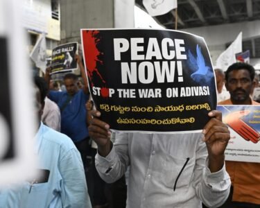 CPI (M) Urges Centre to Initiate Talks with Maoists Amid Positive Atmosphere