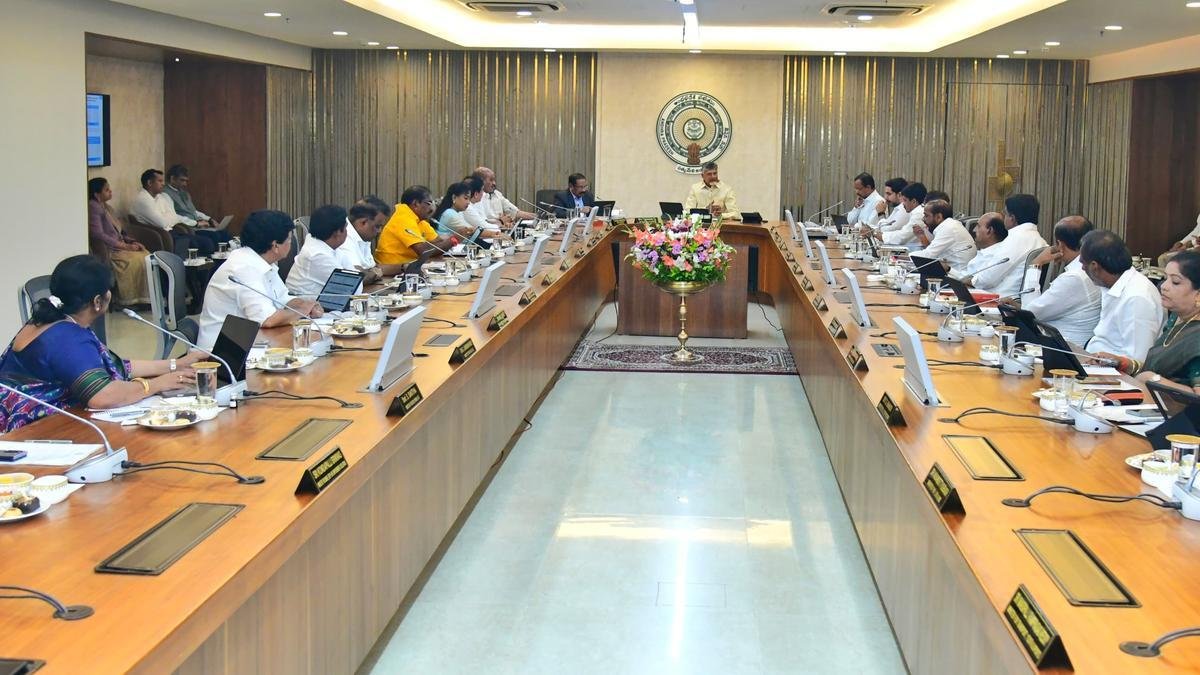Polavaram-Banakacherla Project DPR Nearing Completion: CM Naidu Announces Strategic Push for Central Approval