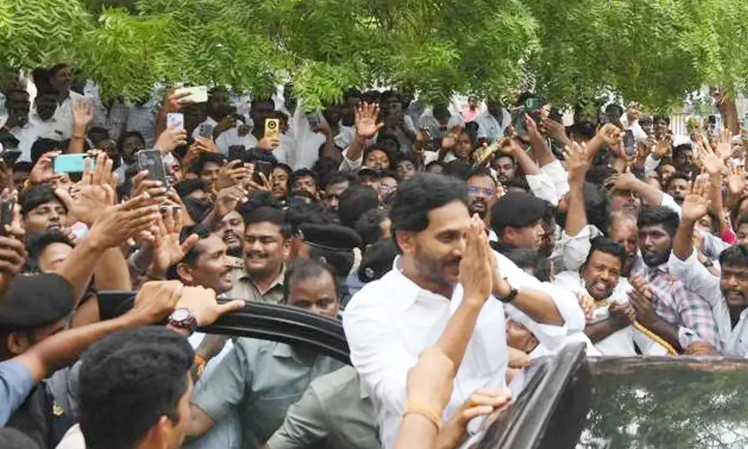 Hit-and-Run Case in Guntur: Police Seize Vehicle Belonging to Jagan Mohan Reddy’s Convoy