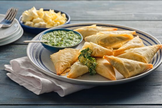 Spinach Vegetable Samosa Recipe