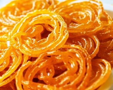 jalebi Recipe: A Sweet Symphony of Crispiness and Syrup
