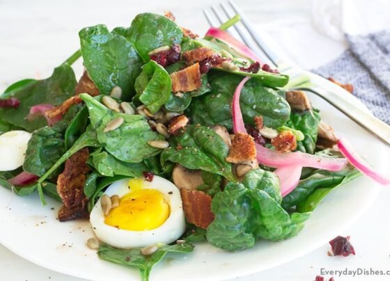 egg spinach salad recipe