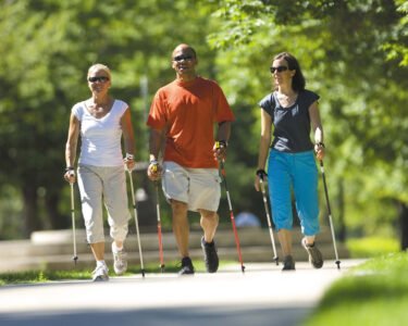 The Harvard-Backed Walking Trend That Can Shrink the Waistline and Build Strength: Here's How
