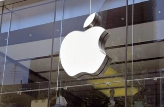 Apple salary disclosure