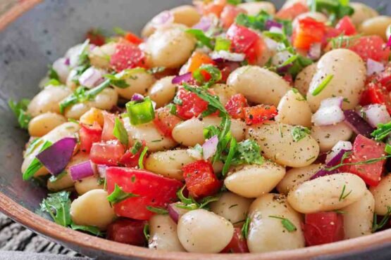 Dry Peas Chaat Recipe – A Tangy, Spicy, and Healthy Indian Street Snack