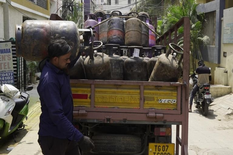LPG Situation Under Control, No Need for Panic Booking, Says A.P. Govt.