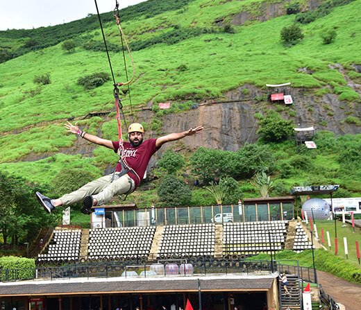 Enjoy Adventure Activities near Mumbai at Della Adventure Park