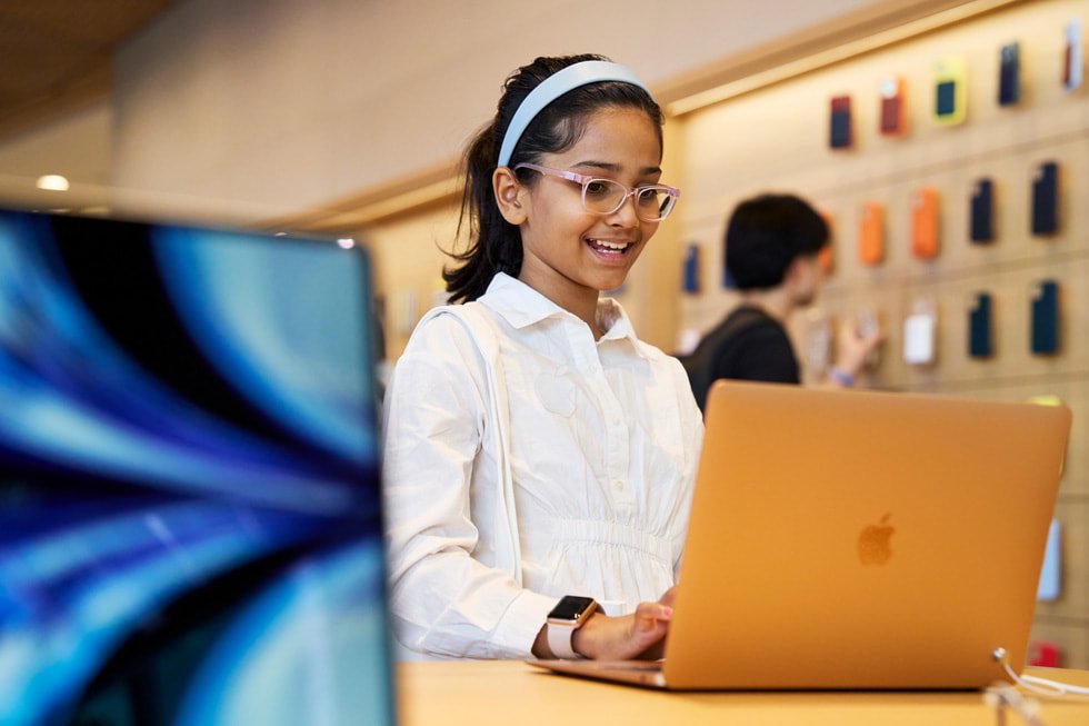 Apple Brand: Leading the Future of Innovation and Premium Technology