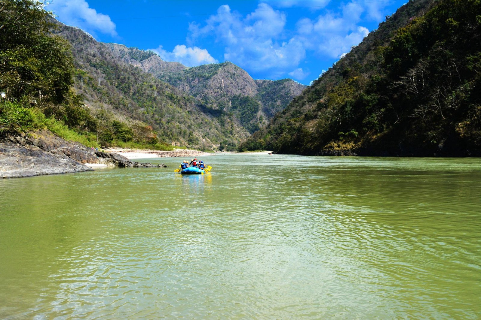 Top 10 Adventure Sports in India & Best Destinations