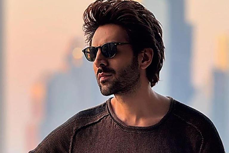 Kartik Aaryan’s Romantic Drama Creates Buzz Among Fans and Industry