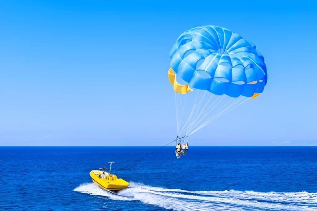 Parasailing Adventure – Soar Above the Sea