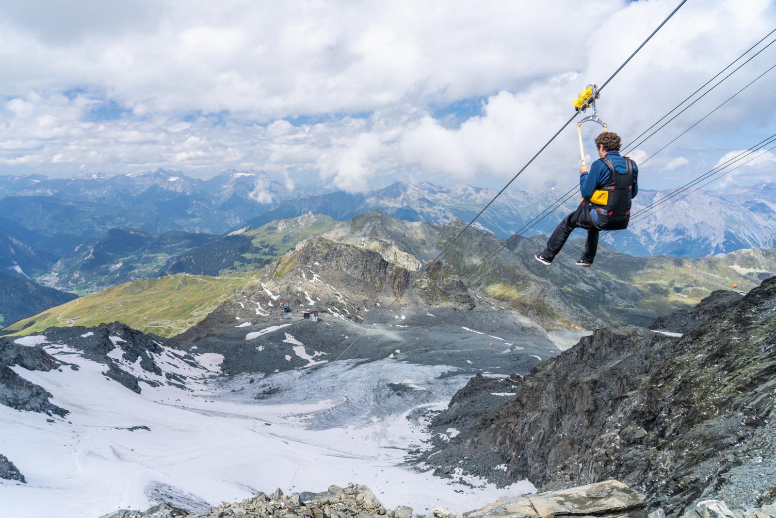 Ziplining Adventure – Soar Through the Sky and Experience Nature from Above