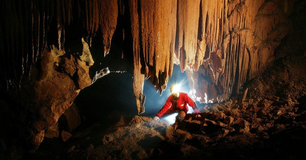 Adventure Special – Cave Exploration: Discover the Hidden World Beneath the Earth