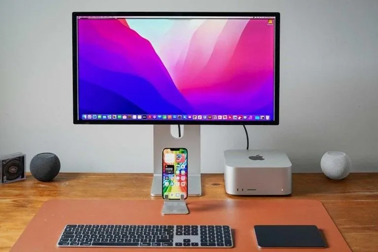 Apple’s New Mac Mini and Mac Studio Push Desktop Computing Into the AI Era